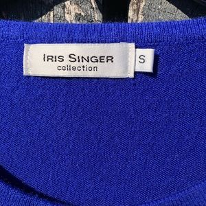 Fitted Scoop Neck Fitted Sweater Blue size Small